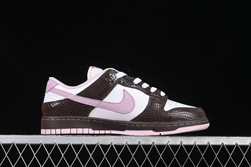 All categories Nk SB Dunk series Nk SB Dunk Low low-top sneakers Nk Dunk Low "Snakeskin" gray and purple color low-top casual sneakers HV6932-299